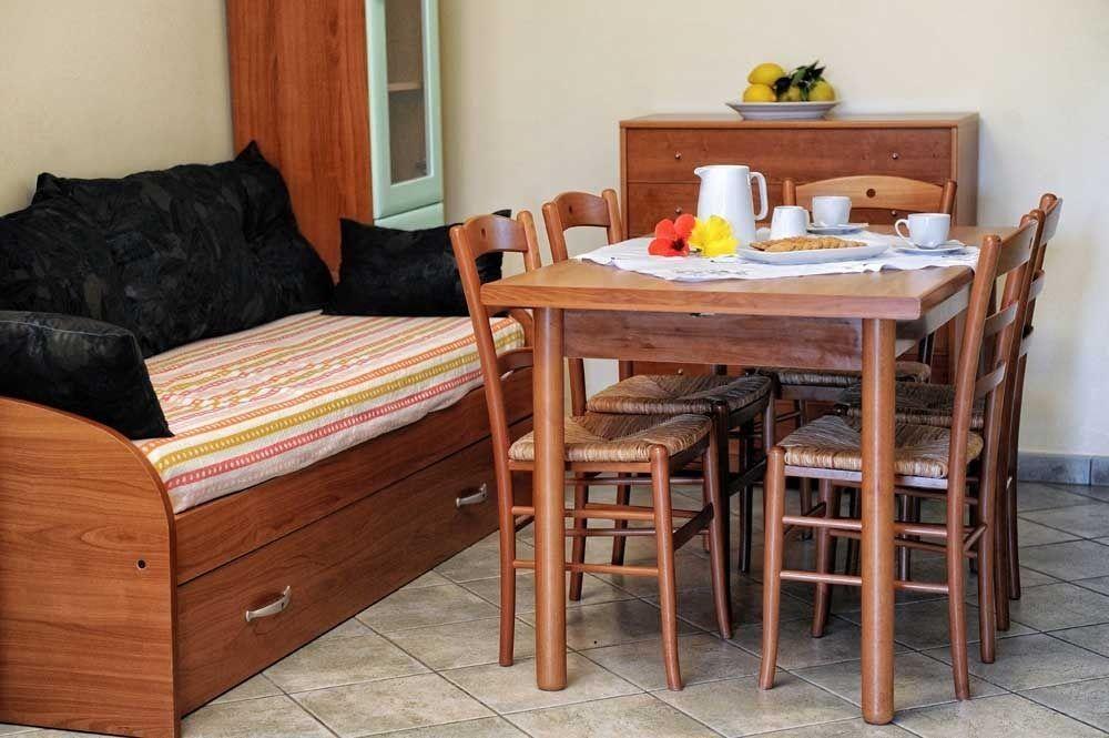 Villaggio Pineta Petto Bianco 카포바티카노 외부 사진